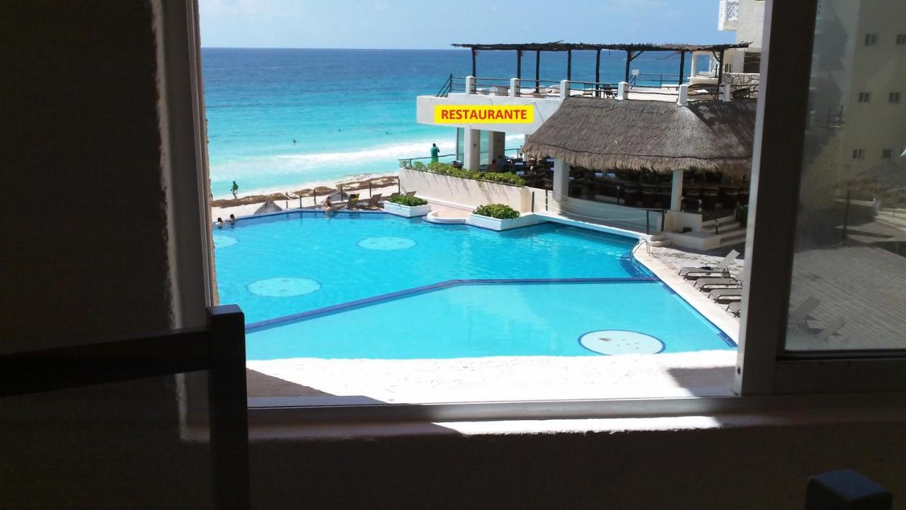 Ocean Front Suite, Balcony, Kitchen. Канкун Экстерьер фото